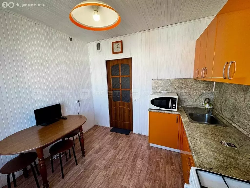 3-комнатная квартира: Казань, улица Хайдара Бигичева, 11 (67.1 м) - Фото 1