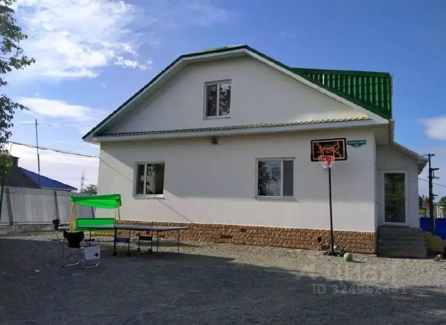 Коттедж в Приморский край, Артемовский городской округ, с. Кневичи ул. ... - Фото 1