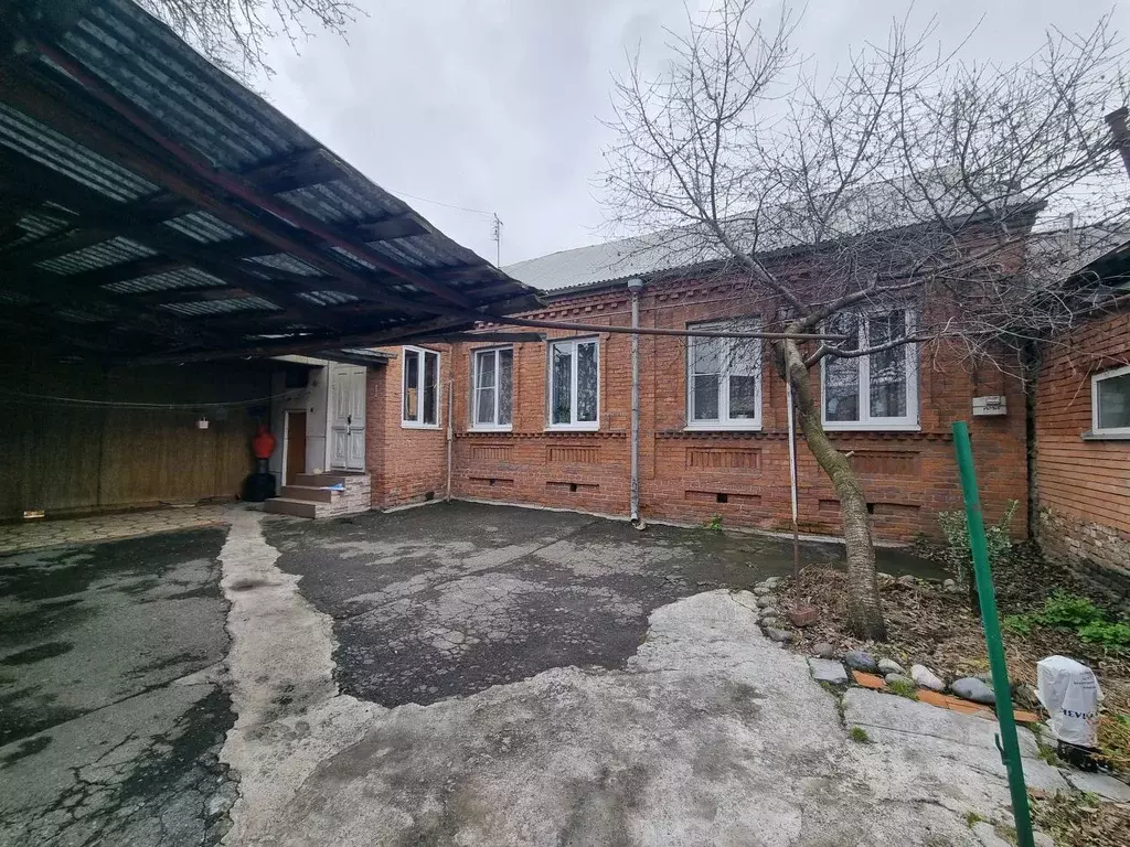 Дом в Северная Осетия, Владикавказ ул. Маркова, 37 (89 м) - Фото 1