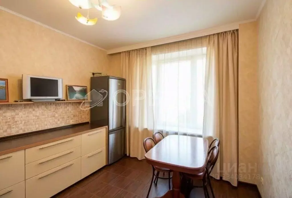 3-к кв. Тюменская область, Тюмень Холодильная ул., 84/2 (143.2 м) - Фото 2