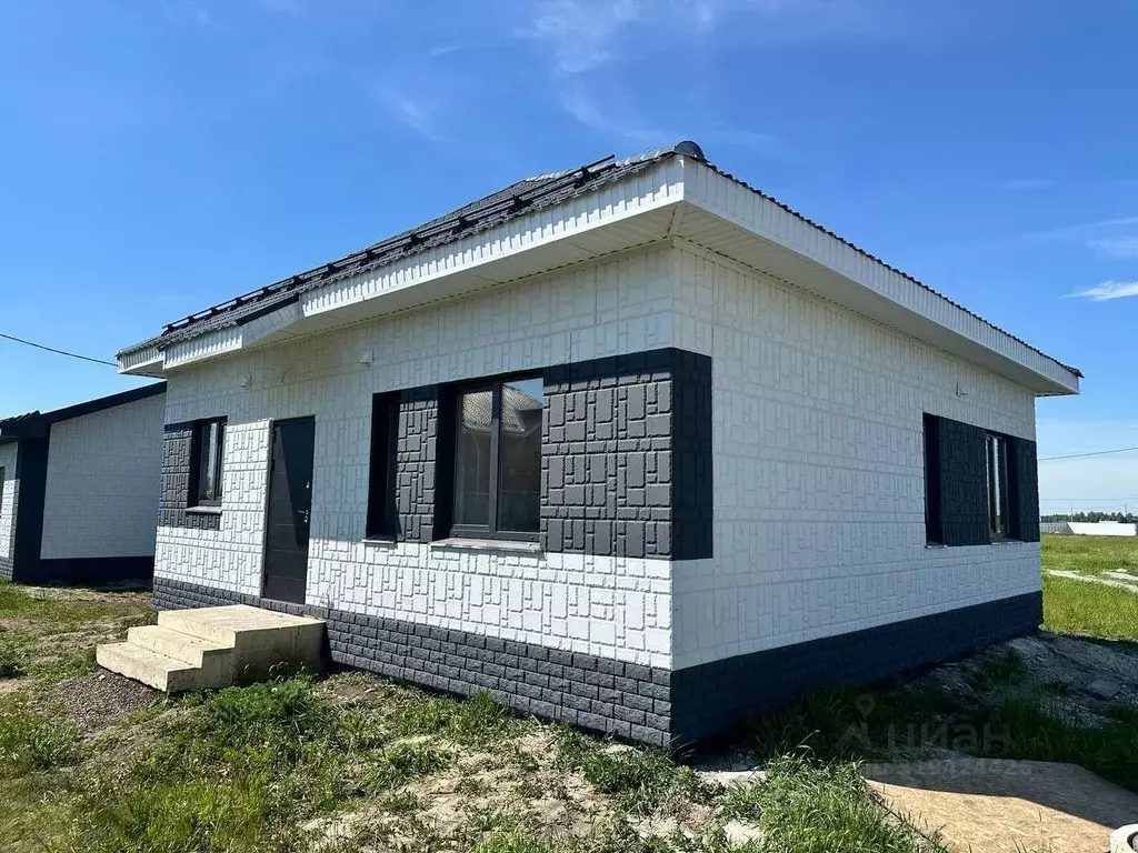 Дом в Челябинская область, Красноармейский муниципальный округ, пос. ... - Фото 0