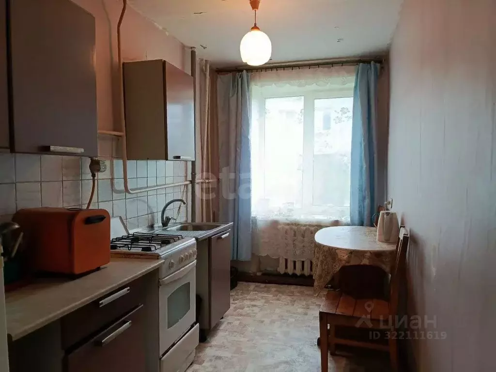 1-к кв. Ленинградская область, Киришский район, Кусинское с/пос, д. ... - Фото 0