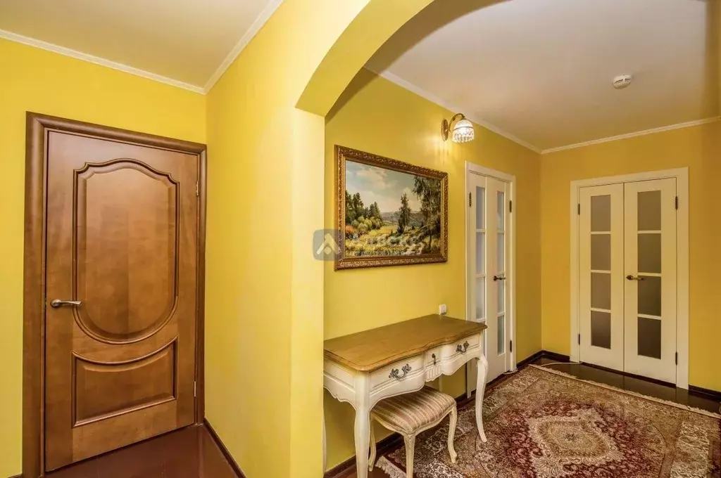 2-к кв. Тюменская область, Тюмень ул. Николая Семенова, 33 (62.4 м) - Фото 1