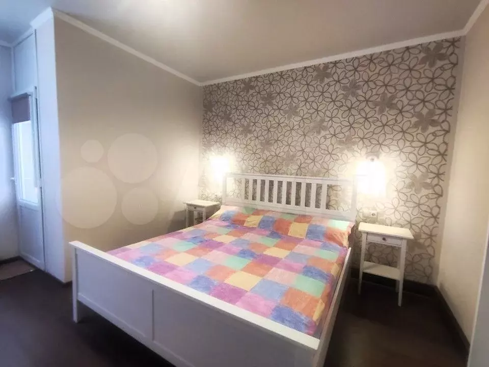 2-к. квартира, 60 м, 2/4 эт. - Фото 0