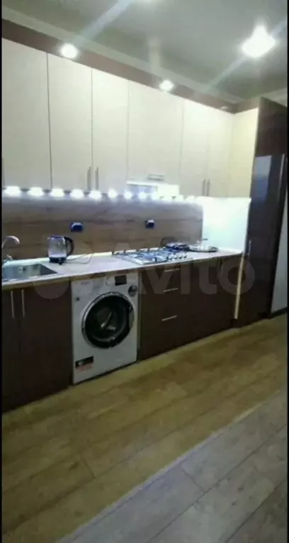 2-к. квартира, 55 м, 3/3 эт. - Фото 1