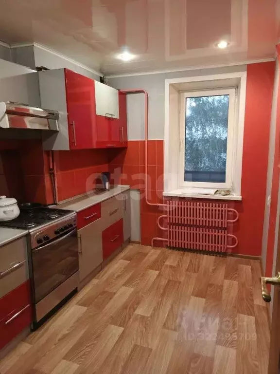 3-к кв. Белгородская область, Волоконовка рп ул. Ленина, 35 (61.3 м) - Фото 0
