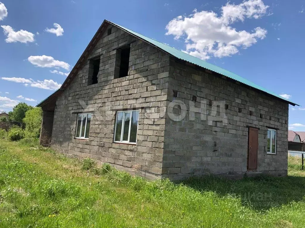 Дом в Алтайский край, Барнаул Пригородное СНТ, ул. Ветеранская (158 м) - Фото 0