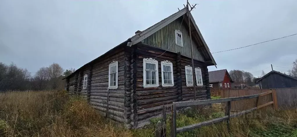 Дом в Карелия, Кондопожский муниципальный район, Кедрозерское с/пос, ... - Фото 1