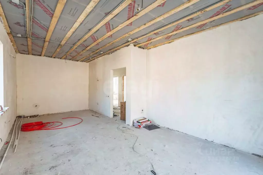 Дом в Ростовская область, Батайск Крымская ул. (100 м) - Фото 1