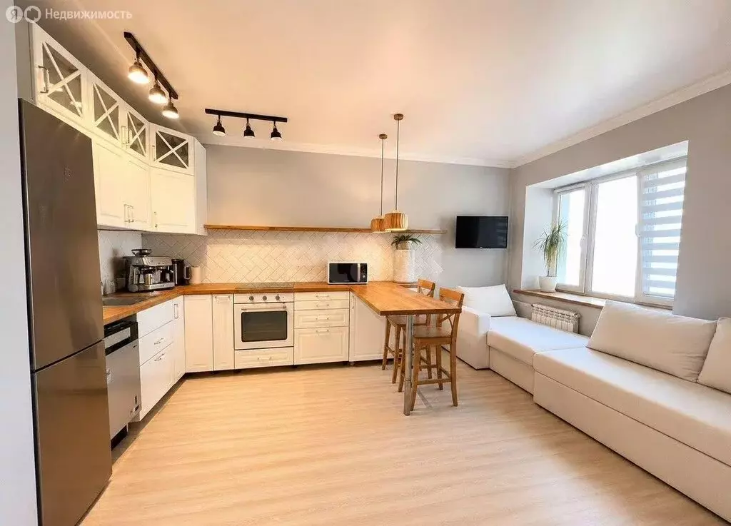 2-комнатная квартира: Стерлитамак, проспект Октября, 42 (65 м) - Фото 2