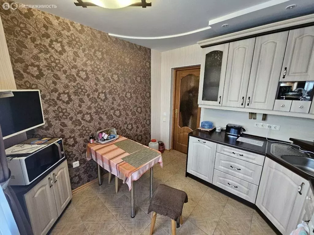 2-комнатная квартира: Кириши, Волховская набережная, 30 (53.3 м) - Фото 1