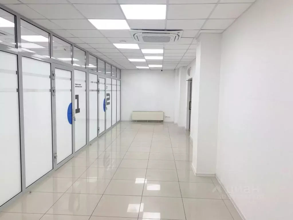 Помещение свободного назначения в Омская область, Омск ул. Гагарина, ... - Фото 1