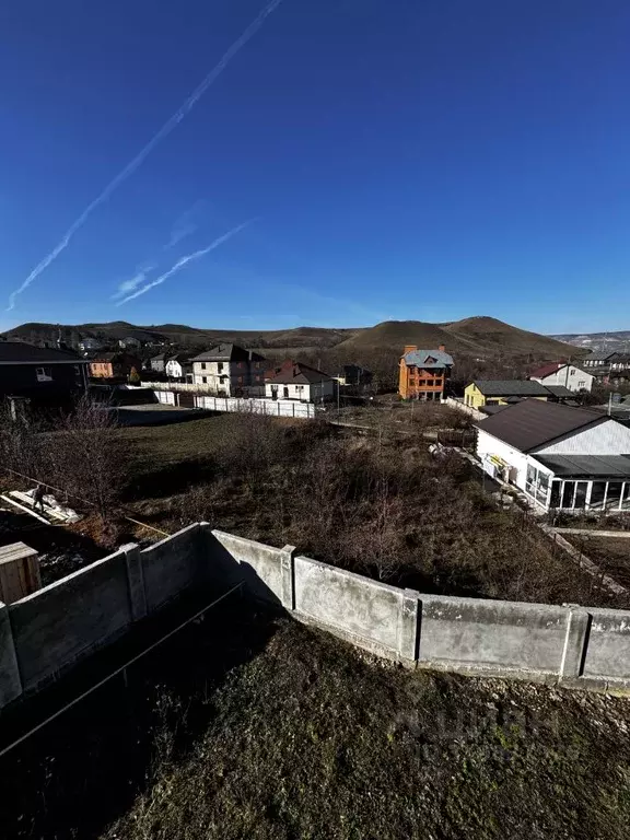 Участок в Ставропольский край, Кисловодск городской округ, пос. ... - Фото 0