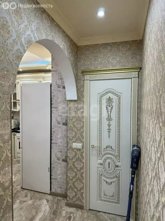 3-комнатная квартира: Тверь, улица Левитана, 58к6 (75.8 м) - Фото 1