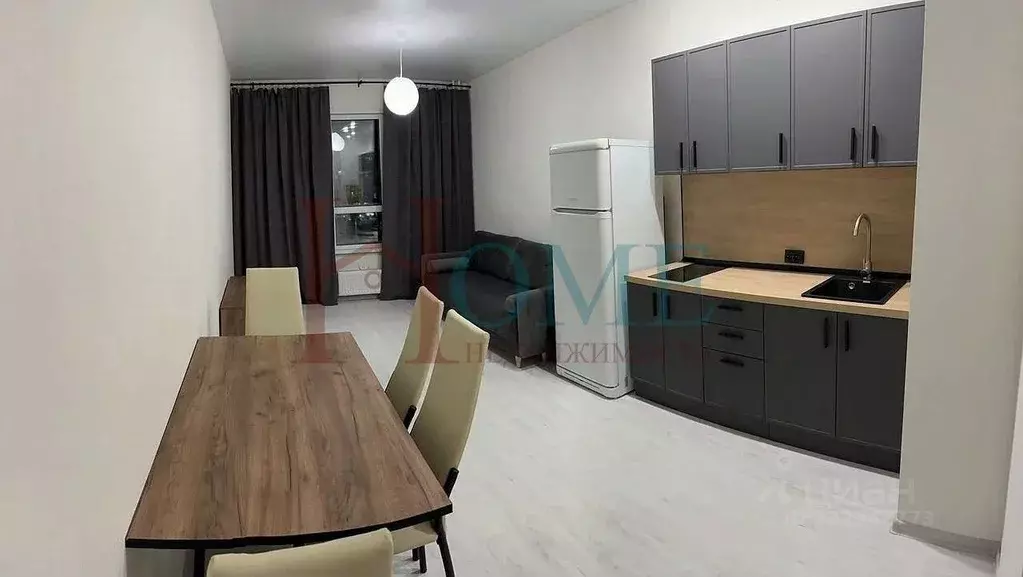 1-к кв. Новосибирская область, Новосибирск ул. Ясный Берег, 33 (50.0 ... - Фото 1