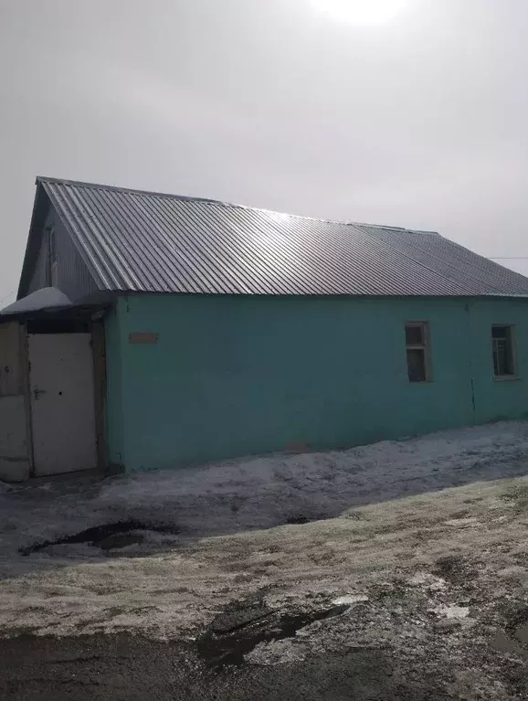 Дом в Саратовская область, Энгельс Химик-1 СНТ,  (80 м) - Фото 0