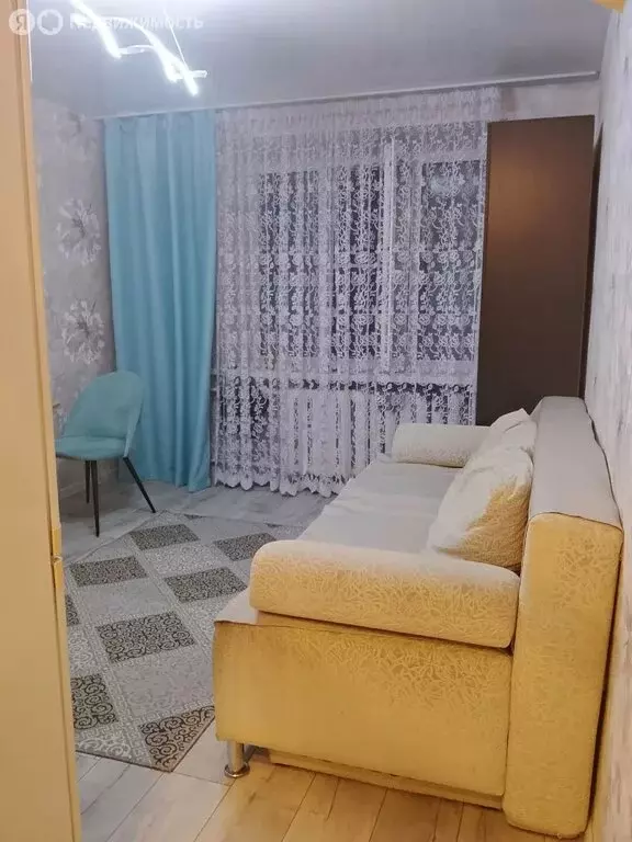 1-комнатная квартира: Бор, 2-й микрорайон, улица 2-й Микрорайон, 4 ... - Фото 2