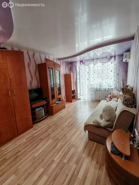 2-комнатная квартира: Артём, Херсонская улица, 9 (44.2 м) - Фото 1