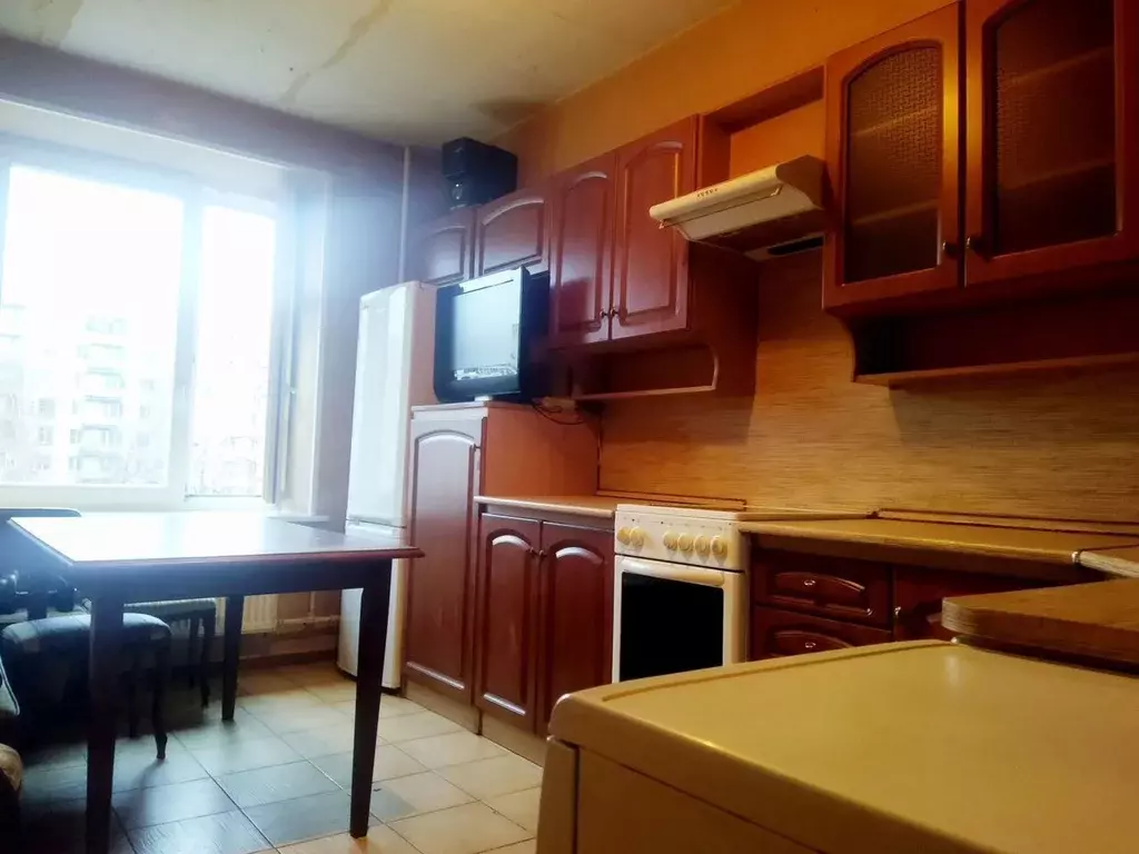 3-к кв. Санкт-Петербург просп. Ветеранов, 122 (76.0 м) - Фото 2