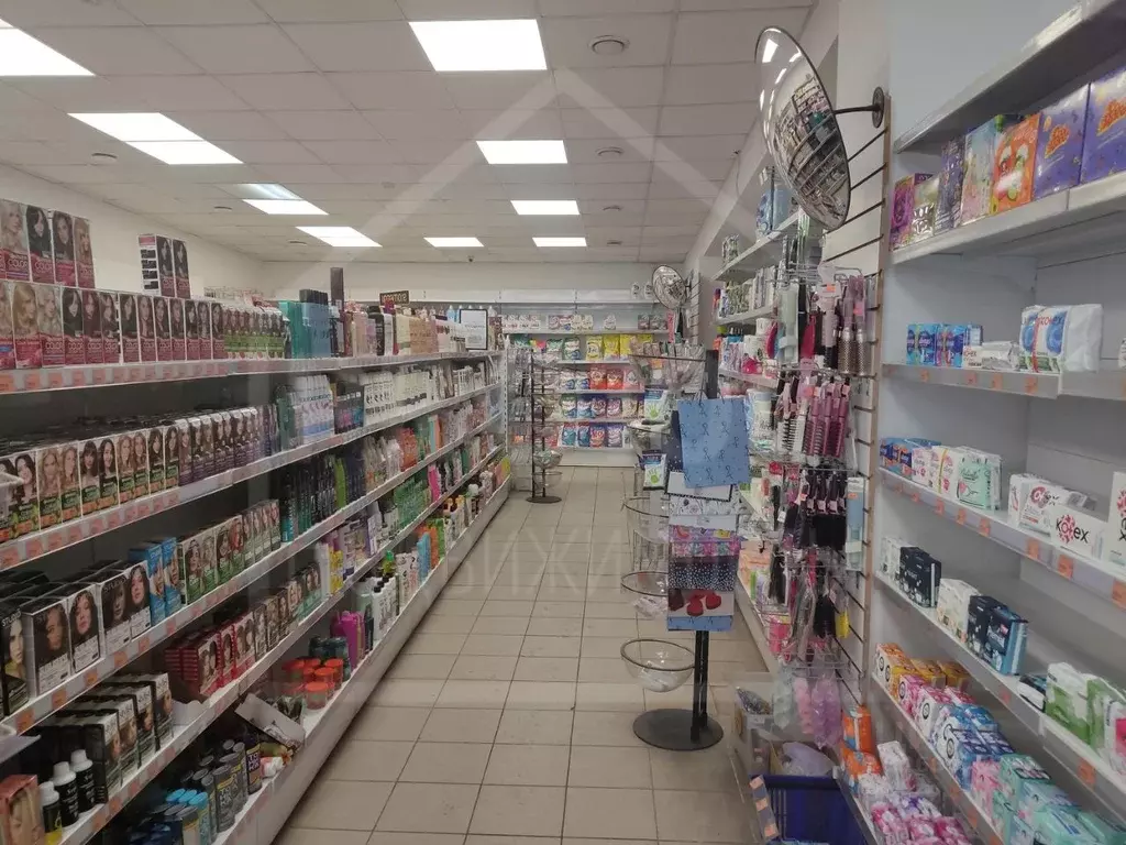 Торговая площадь в Омская область, Омск Городок Нефтяников мкр, ул. 22 ... - Фото 2