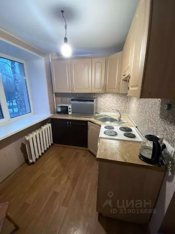 4-к кв. Тюменская область, Тюмень ул. Республики, 178 (83.9 м) - Фото 0