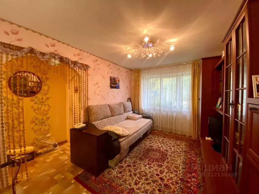 3-к кв. Псковская область, Псков Текстильная ул., 2 (57.0 м) - Фото 1