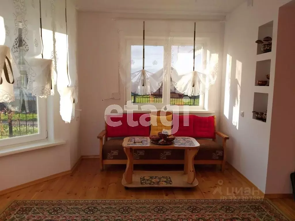 Дом в Бурятия, Кабанский район, с. Оймур, Ветеран-Строитель ДНТ ул. ... - Фото 1