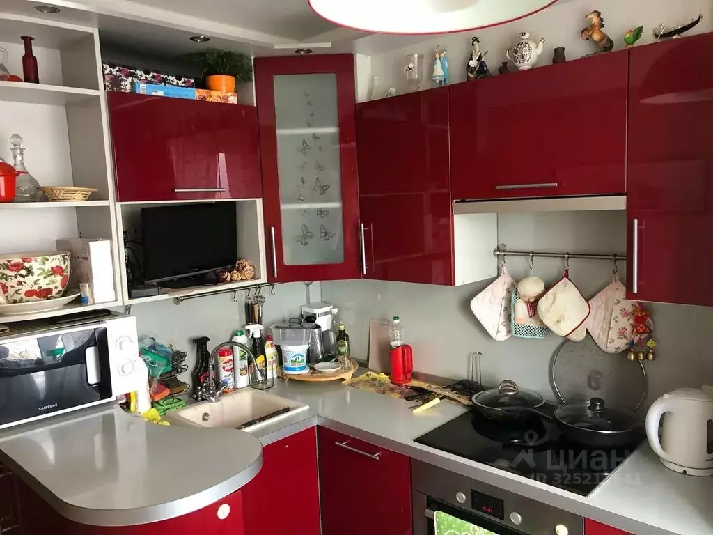 1-к кв. Санкт-Петербург, Санкт-Петербург, Колпино ул. Братьев ... - Фото 1