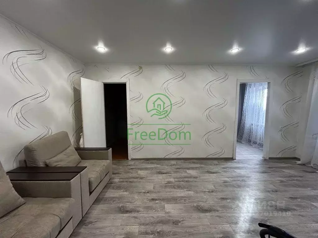 2-к кв. Белгородская область, Белгород Садовая ул., 23 (43.6 м) - Фото 1