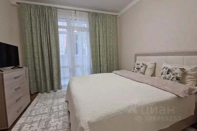 2-к кв. Крым, Алушта ул. Ленина, 25 (55.0 м) - Фото 1