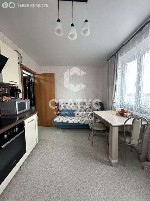 2-комнатная квартира: Добрянка, улица Победы, 13 (51.2 м) - Фото 1