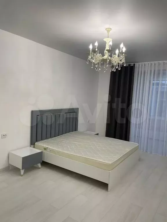 1-к. квартира, 57 м, 10/10 эт. - Фото 0