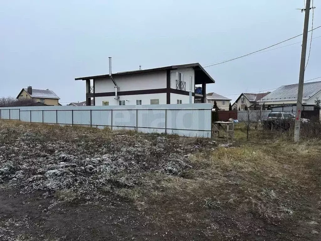 Участок в Воронежская область, Новоусманский район, пос. Отрадное ул. ... - Фото 1