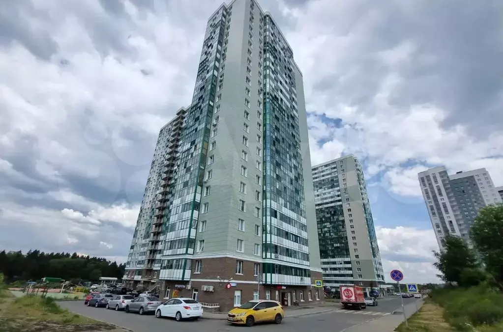 Аукцион: квартира-студия, 27,5 м, 8/25 эт. - Фото 0