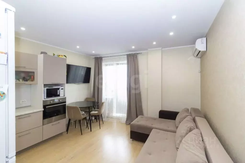 1-к кв. Тюменская область, Тюмень Кремлевская ул., 112к4 (38.0 м) - Фото 1