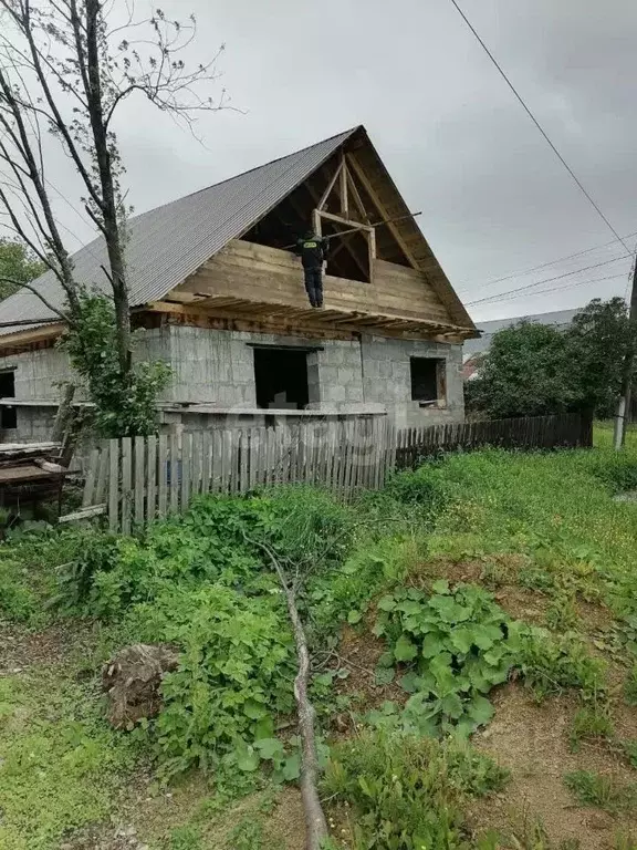 Дом в Свердловская область, Шаля пгт ул. Фрунзе, 52 (20 м) - Фото 0