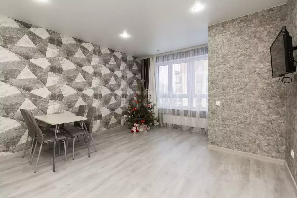 2-к кв. Тюменская область, Тюмень ул. Виктора Тимофеева, 10 (60.5 м) - Фото 1