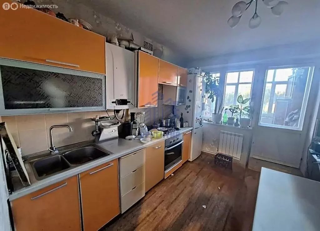 2-комнатная квартира: Чебоксары, улица Э.М. Юрьева, 10 (64 м) - Фото 2