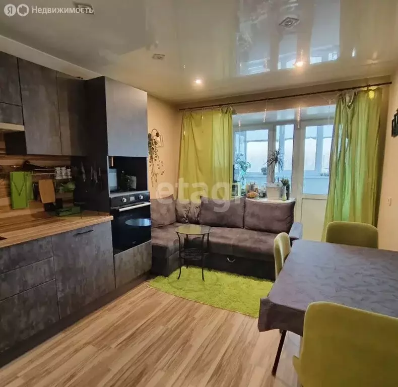 2-комнатная квартира: Вологда, Белозерское шоссе, 10 (79 м) - Фото 2