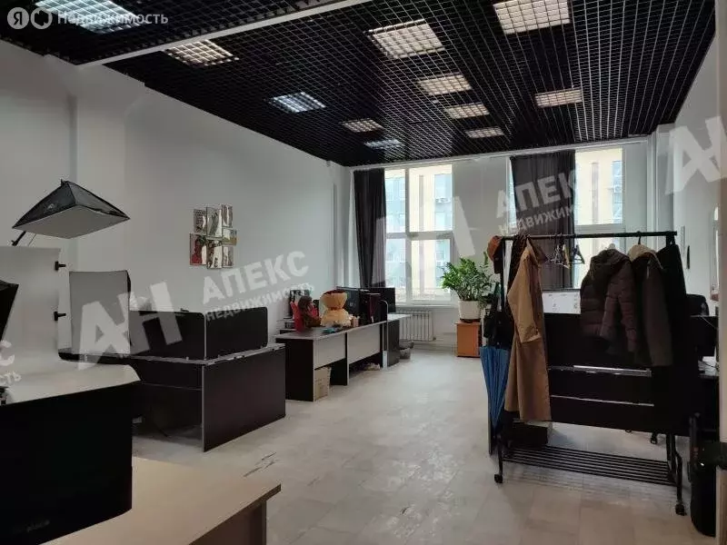 Офис (700 м) - Фото 2