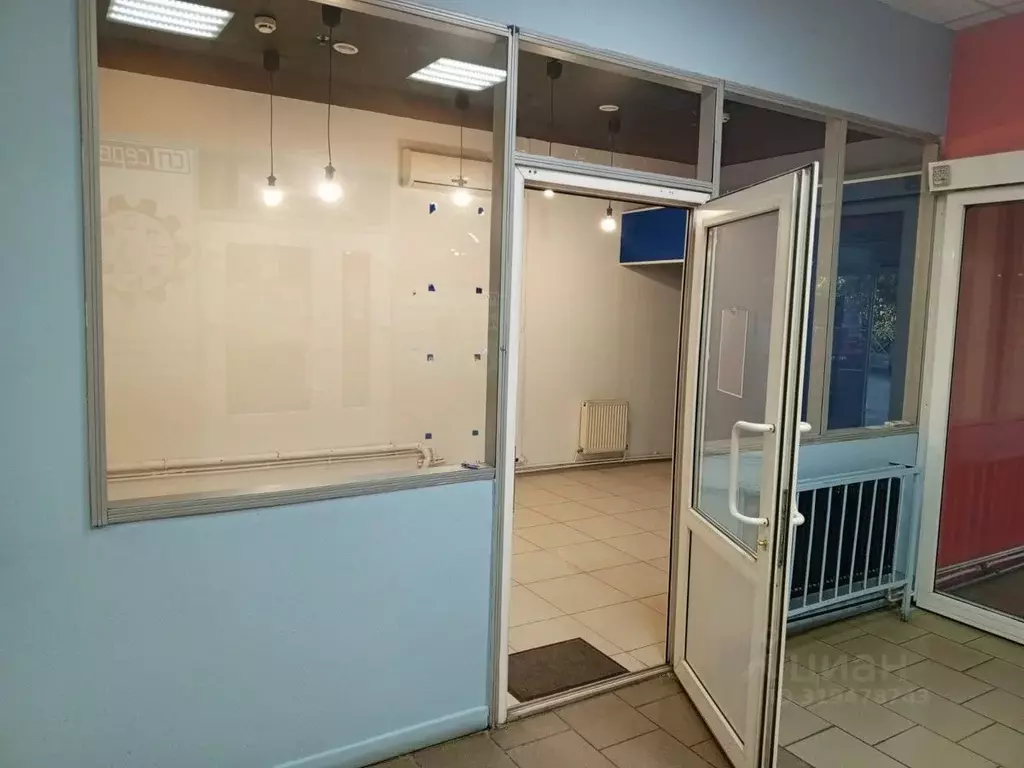 Помещение свободного назначения в Московская область, Красногорск ... - Фото 0