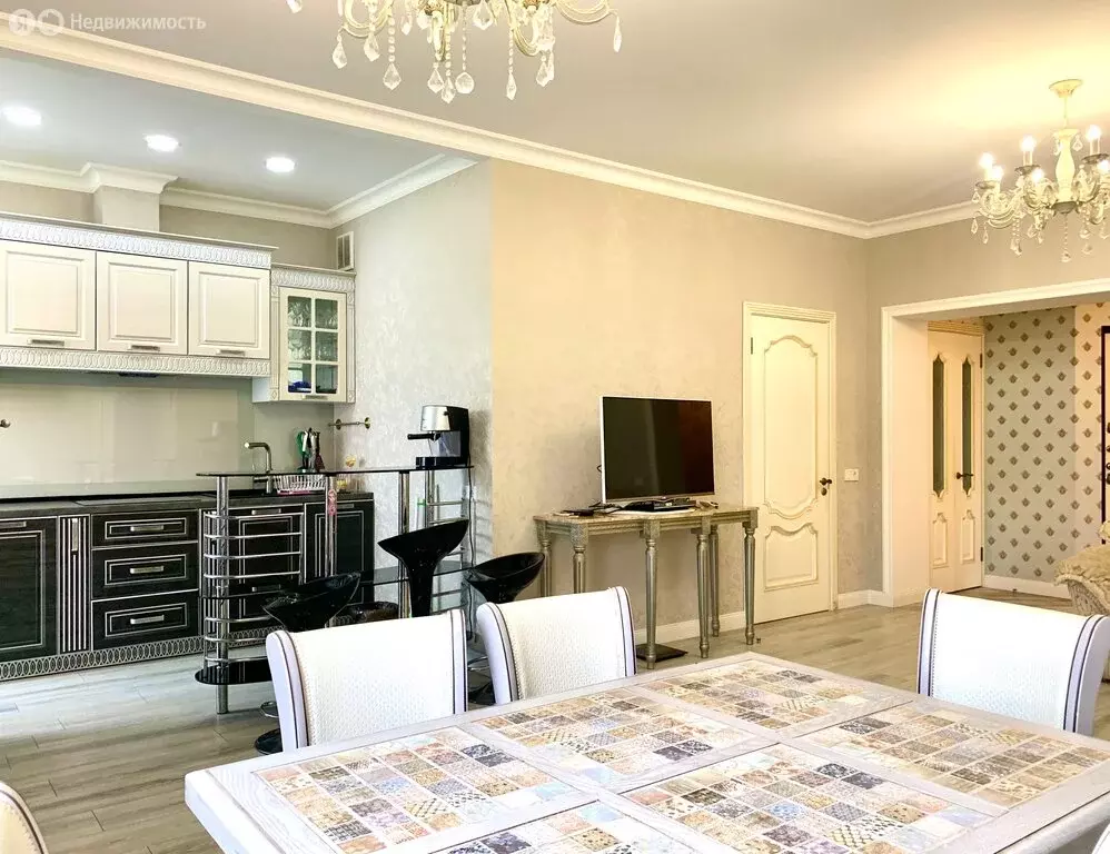 3-комнатная квартира: Алушта, Школьная улица, 19 (93.5 м) - Фото 2