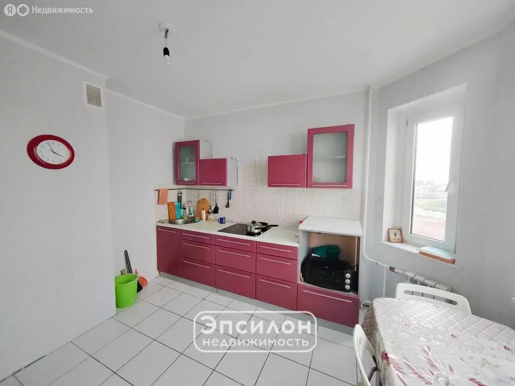 2-комнатная квартира: Курск, проспект Вячеслава Клыкова, 61 (57.39 м) - Фото 1