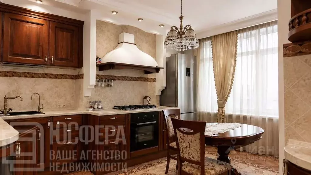 3-к кв. Волгоградская область, Волгоград Донецкая ул., 14 (107.3 м) - Фото 1