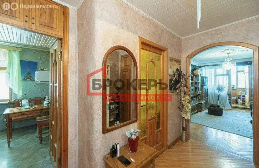 3-комнатная квартира: Севастополь, проспект Победы, 45 (55.6 м) - Фото 2