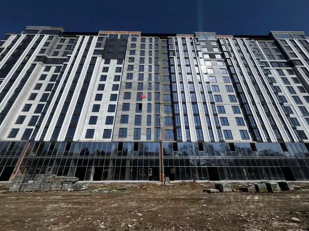 2-к кв. Кабардино-Балкария, Нальчик ул. Идарова, 174 (71.2 м) - Фото 1