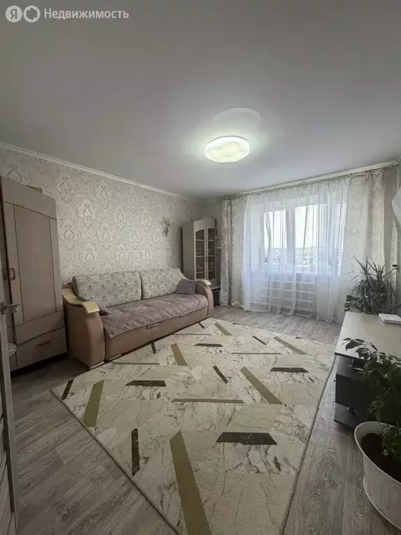 3-комнатная квартира: Туймазы, улица Островского, 3 (59.1 м) - Фото 1