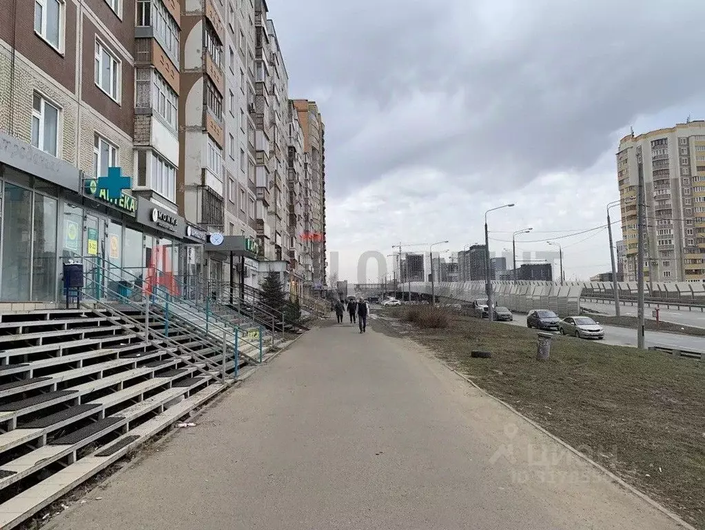 Торговая площадь в Татарстан, Казань ул. Академика Сахарова, 31 (41 м) - Фото 0