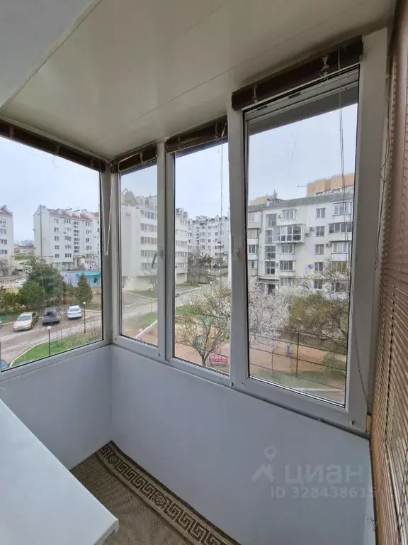2-к кв. Севастополь ул. Вакуленчука, 26 (57.4 м) - Фото 2