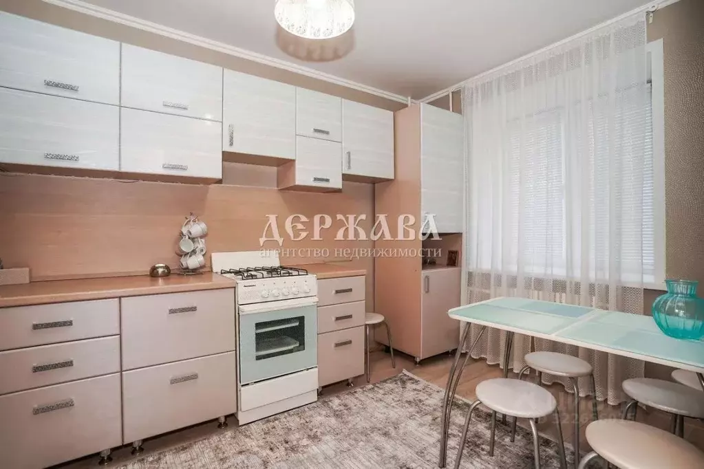 1-к кв. Белгородская область, Старый Оскол Комсомольский просп., 2 ... - Фото 0